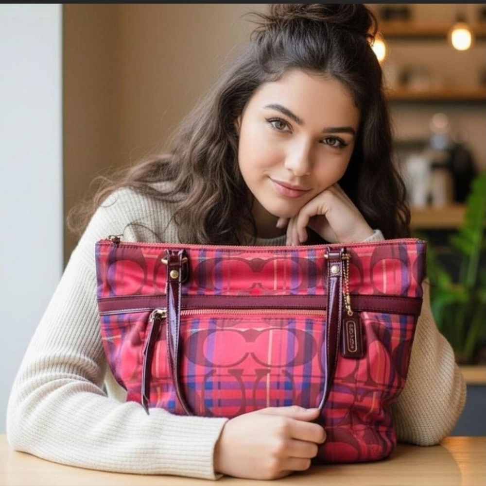 Coach Vintage Poppy Tartan Plaid Glamor Tote 21137 EUC